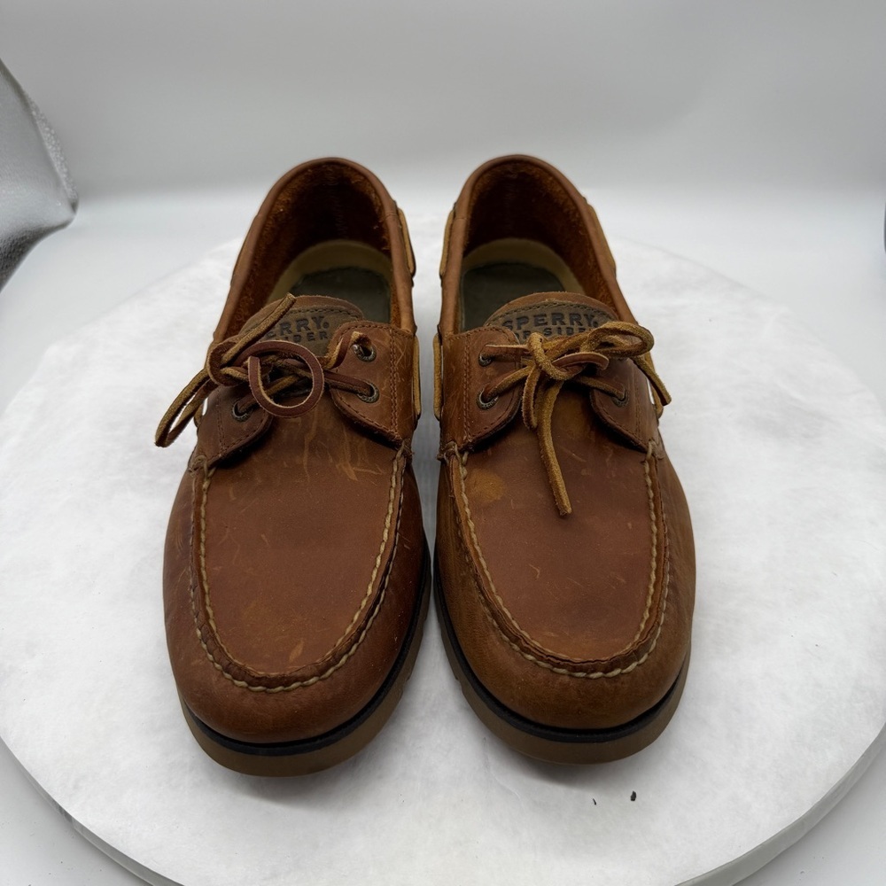 Sperry Brown Suede Boat Shoes Timeless Moccasin Style Size 11 M.